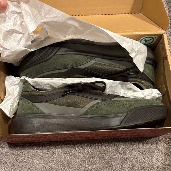 Vans Other - Men’s MTE Ultrarange SE 2.0 SE Size 9.5